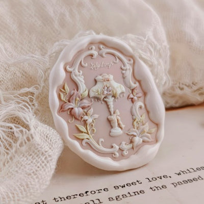 Soft Glow of Lilies Wax Seal Stamp (Pre-Order)